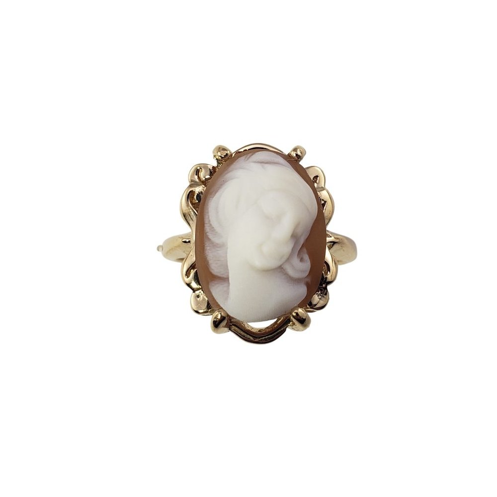 Vintage 14 Karat Yellow Gold Cameo Ring Size 3.75 #11964